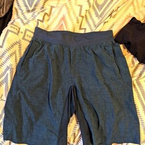 Men's Lululemon shorts (Medium, Dark Green)